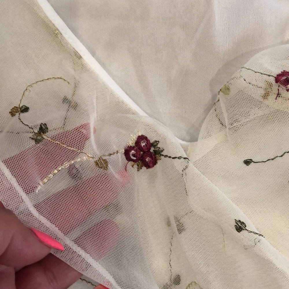 Rose Tank Top - Picture 3 of 5